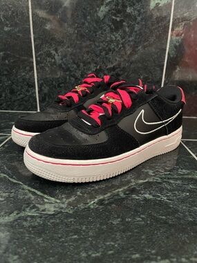 Nike Air Force 1 LV8 S50 GS ‘Bred’ 5.5Y Used
